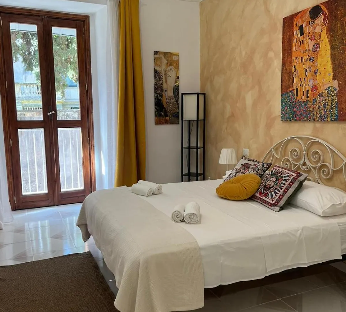 Gl Golden City Apartments Catania